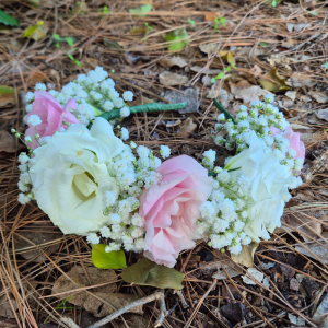 קשת ליזי ורוד לבן